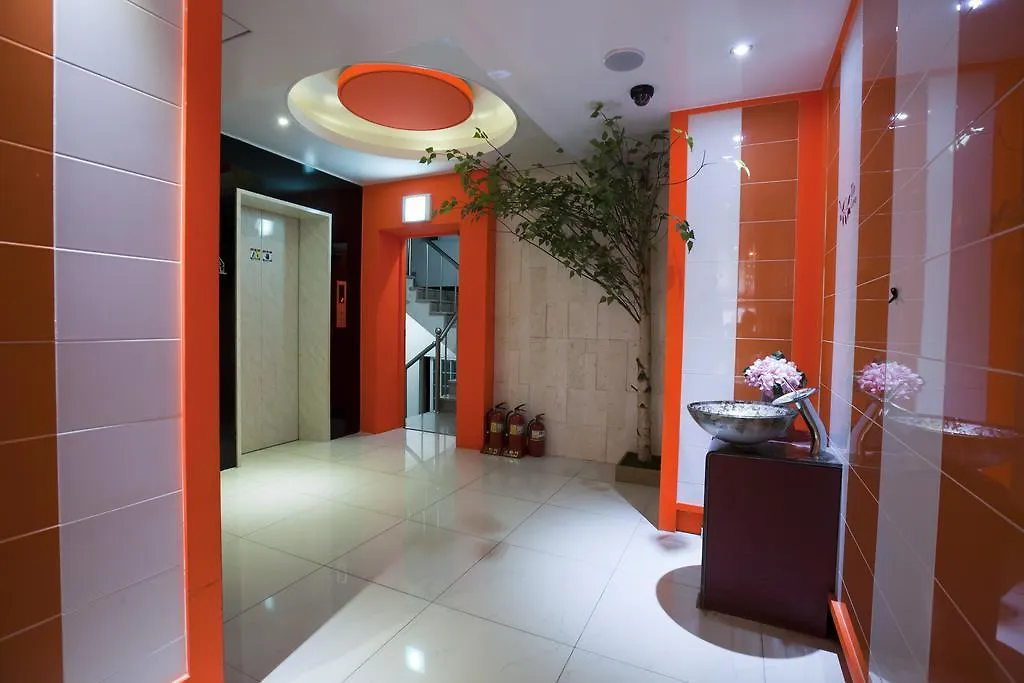 Max Motel - Sasang Busan