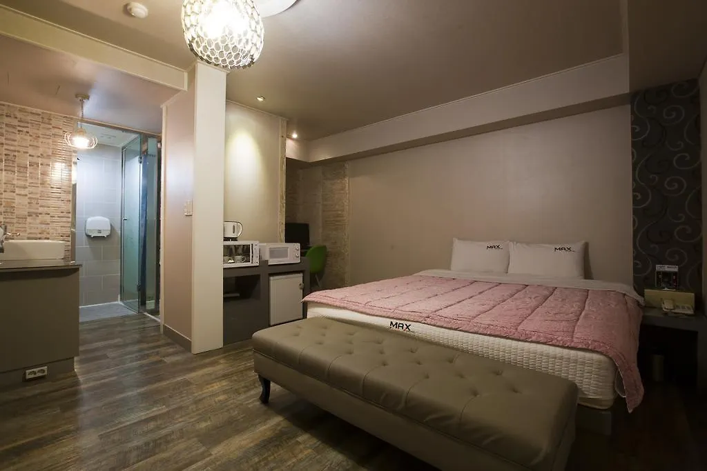 Max Motel - Sasang Busan