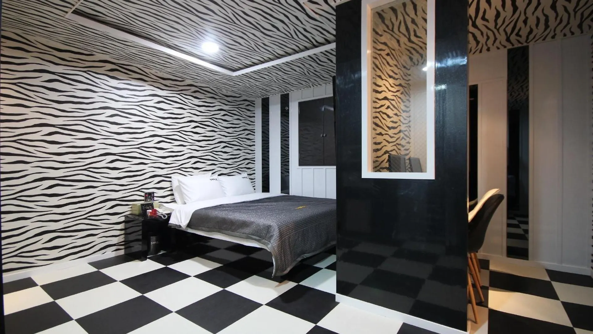 Max Motel - Sasang Busan